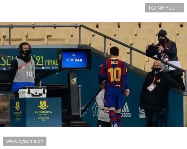 巴萨有意引进巴黎17岁后卫姆本巴续约谈判已拖延数周